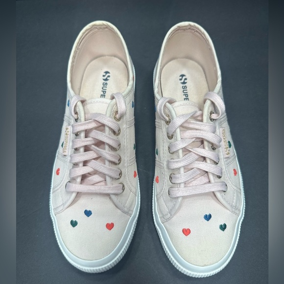 Superga Heart-Patterned Sneakers size 9 women pre owned Exellent condition. - Picture 1 of 8